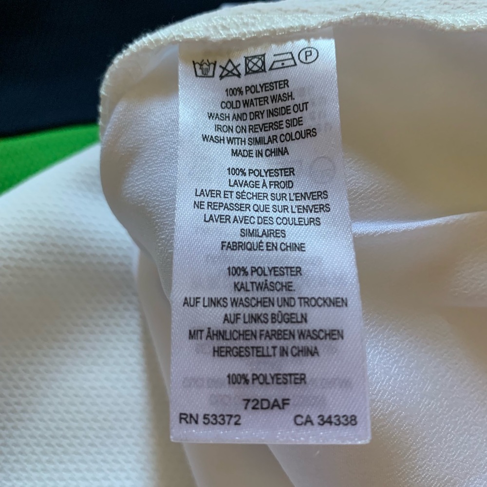🌷HP🌷NWT French Connection blouse, size 6. - Picture 7 of 7